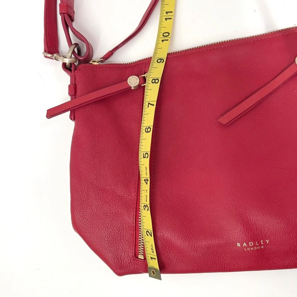 Radley London Womens Crossbody Shoulder Bag Red Pebbled Leather Zip Details